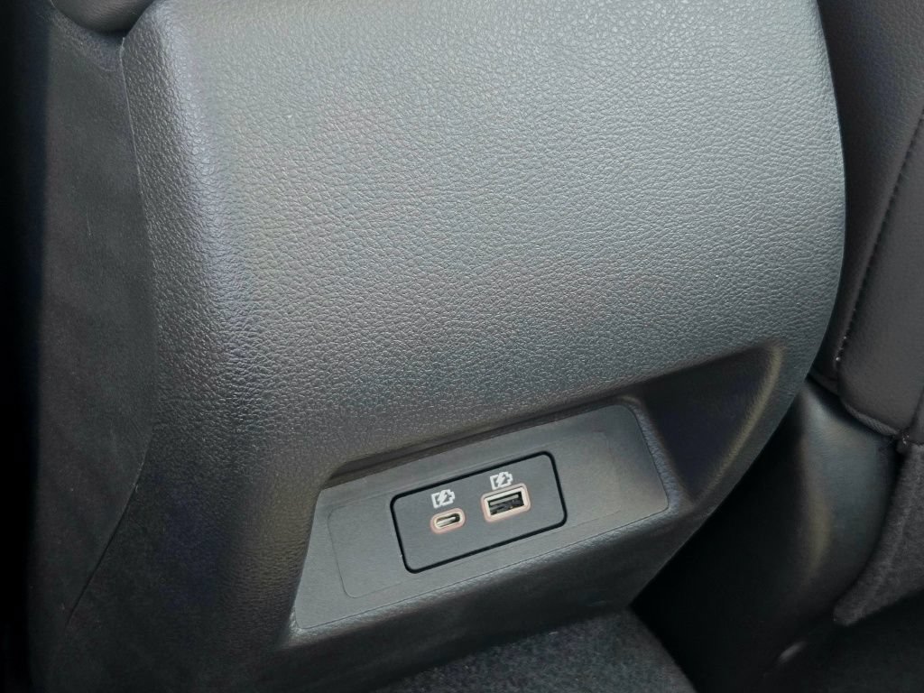 Used 2022 Nissan Altima 2.5 SR w/ Midnight Edition Package FWD image 16