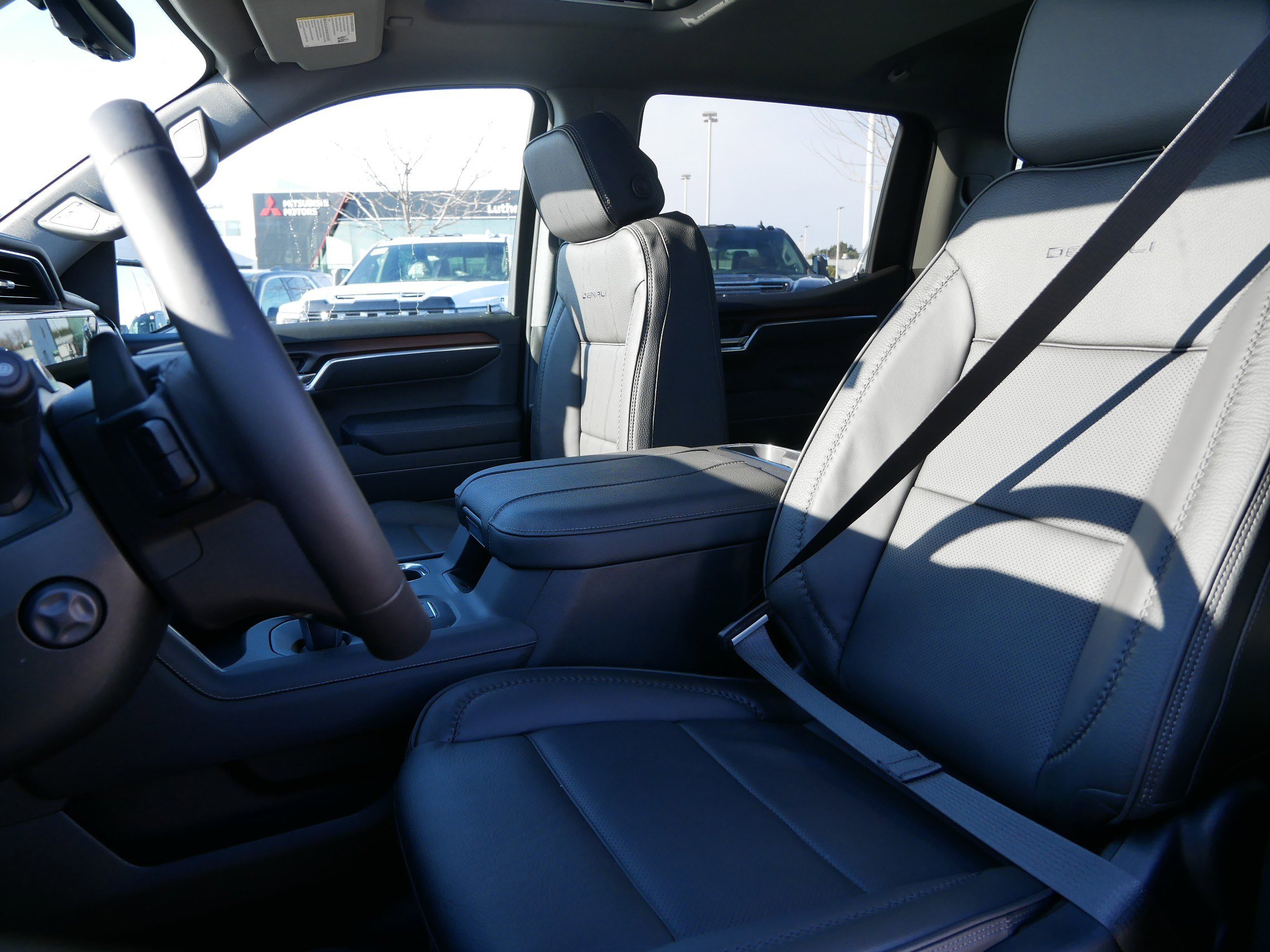 New 2026 GMC Sierra 1500 Denali AWD/4WD image 4