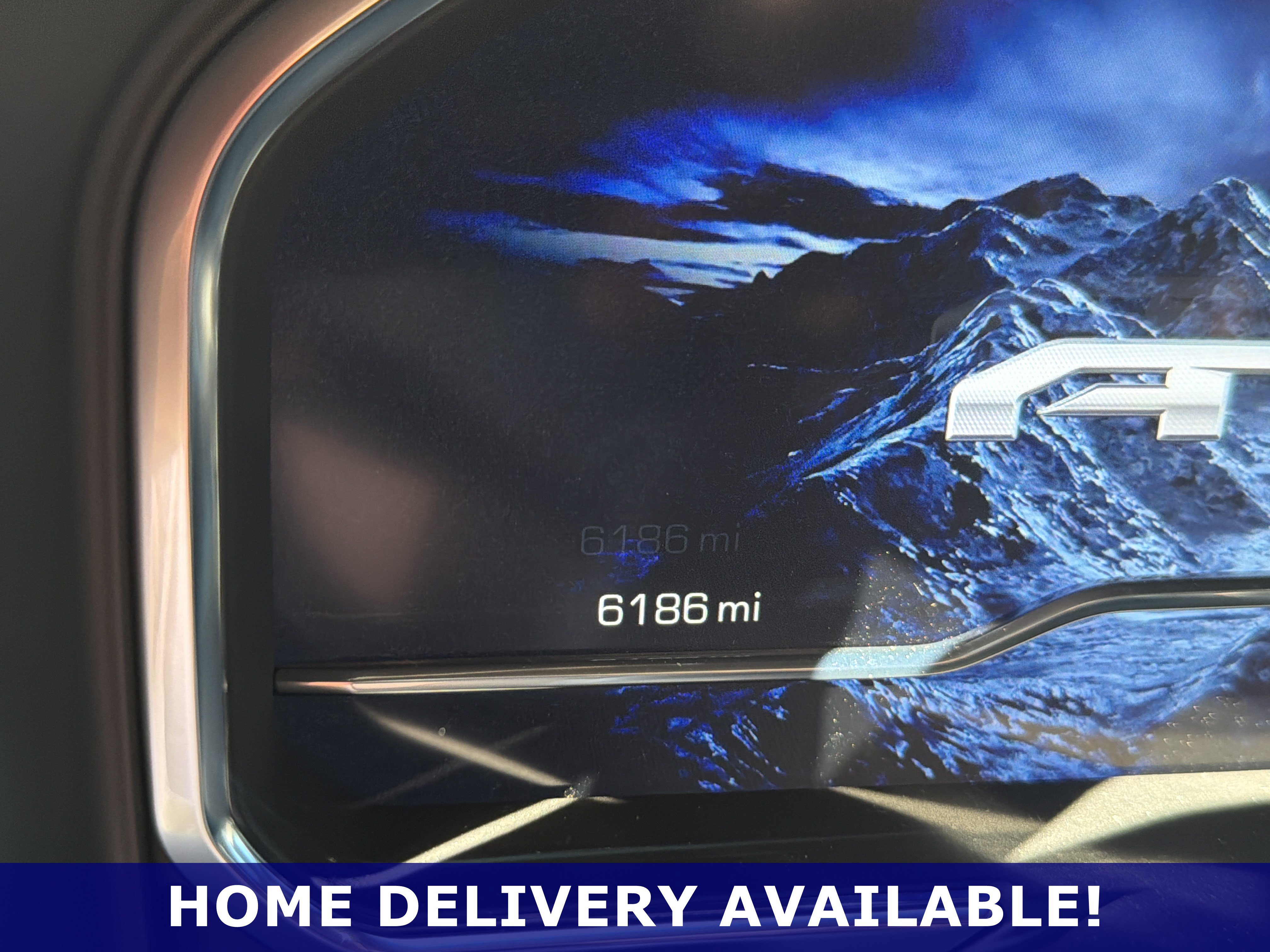 Used 2025 GMC Sierra 2500 AT4X AWD/4WD image 4