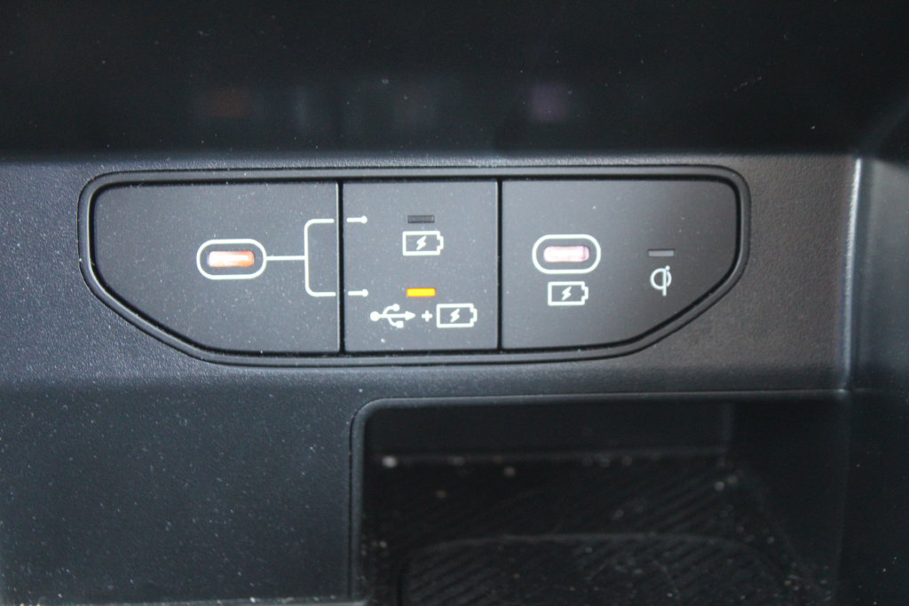 Certified 2024 Kia Sorento SX FWD image 44
