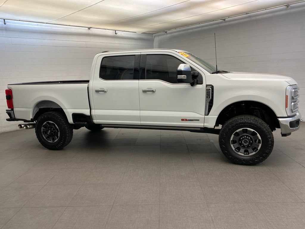 Used 2023 Ford F250 Lariat w/ Lariat Ultimate Package AWD/4WD image 7