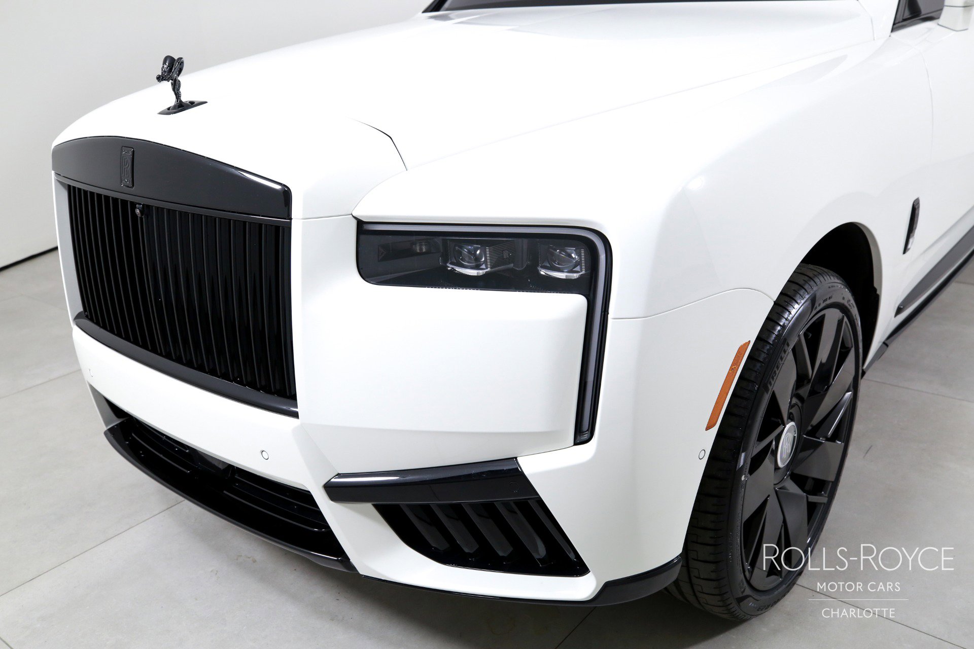 New 2026 Rolls-Royce Cullinan AWD/4WD image 44