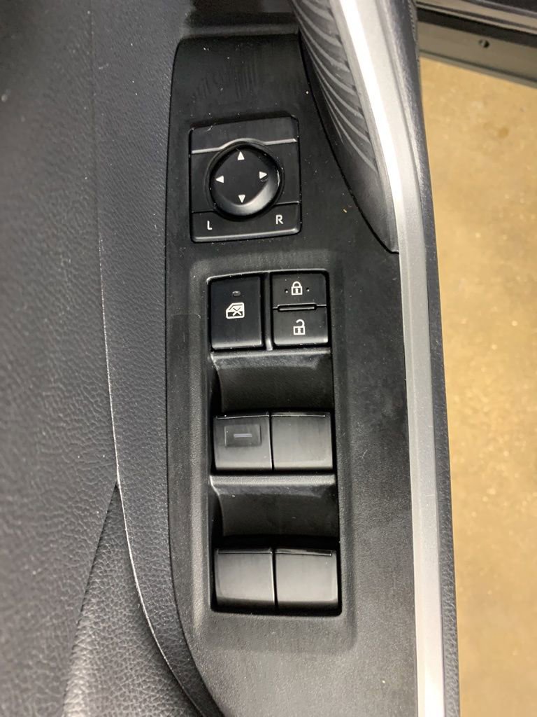 Used 2024 Toyota RAV4 LE image 17