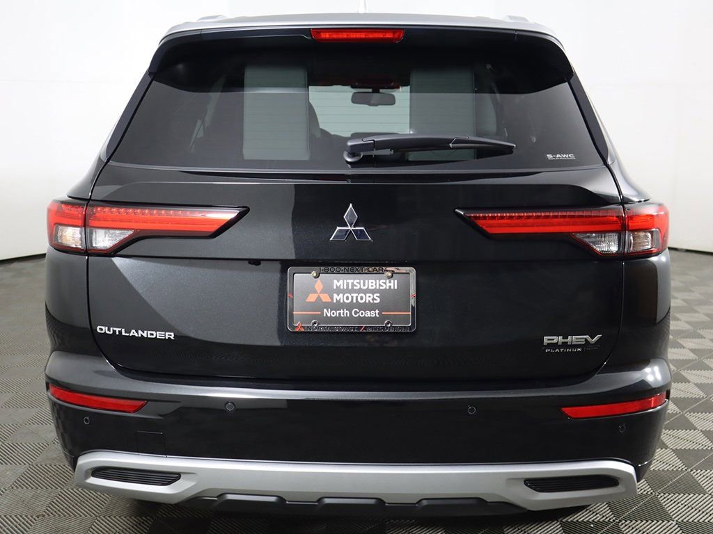 New 2025 Mitsubishi Outlander SEL AWD/4WD image 17