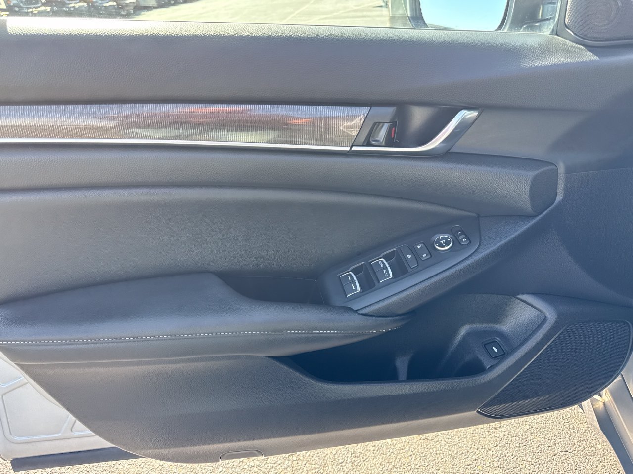 Used 2021 Honda Accord Sport image 14