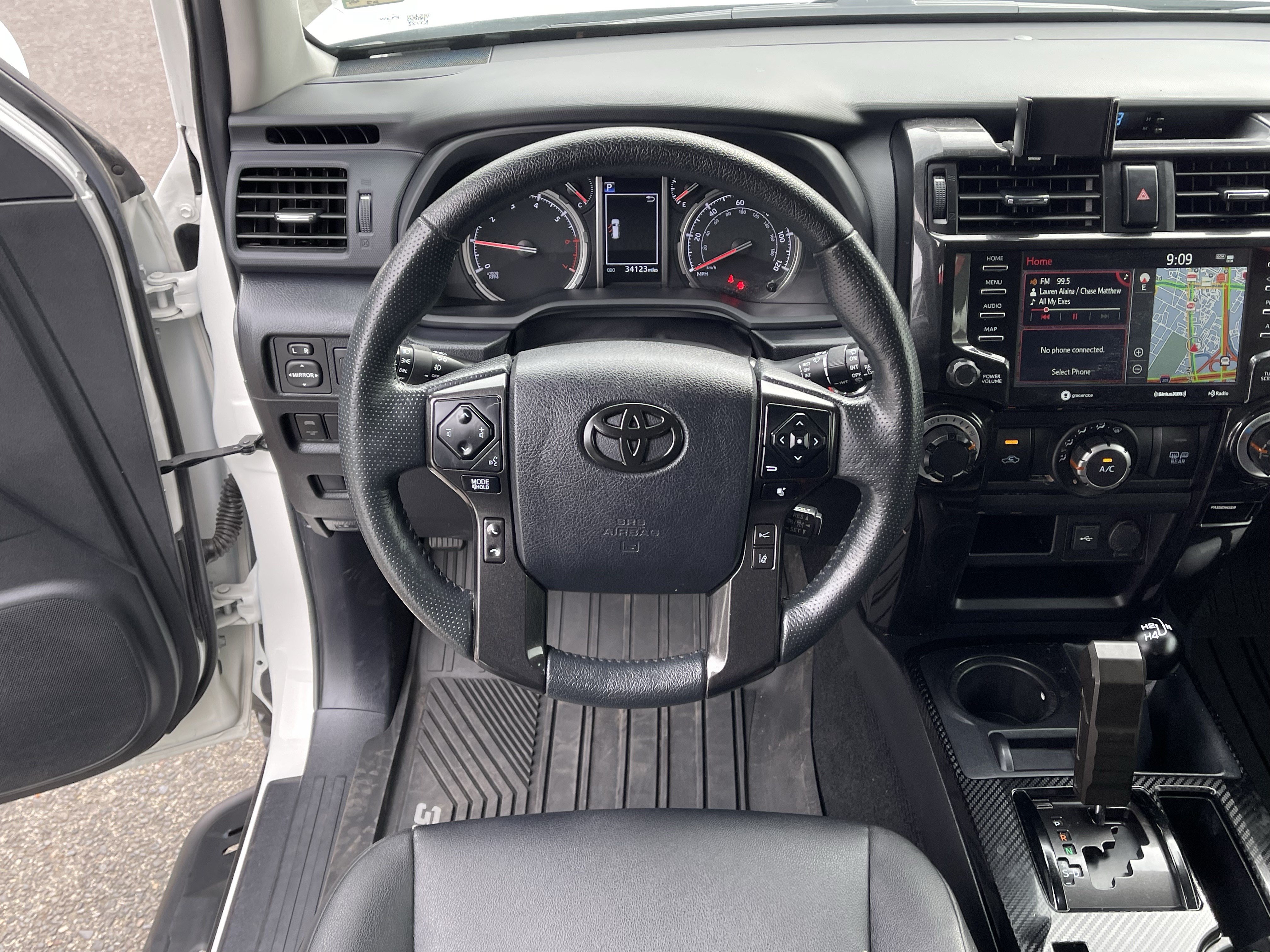 Certified 2023 Toyota 4Runner TRD Off-Road Premium AWD/4WD image 16