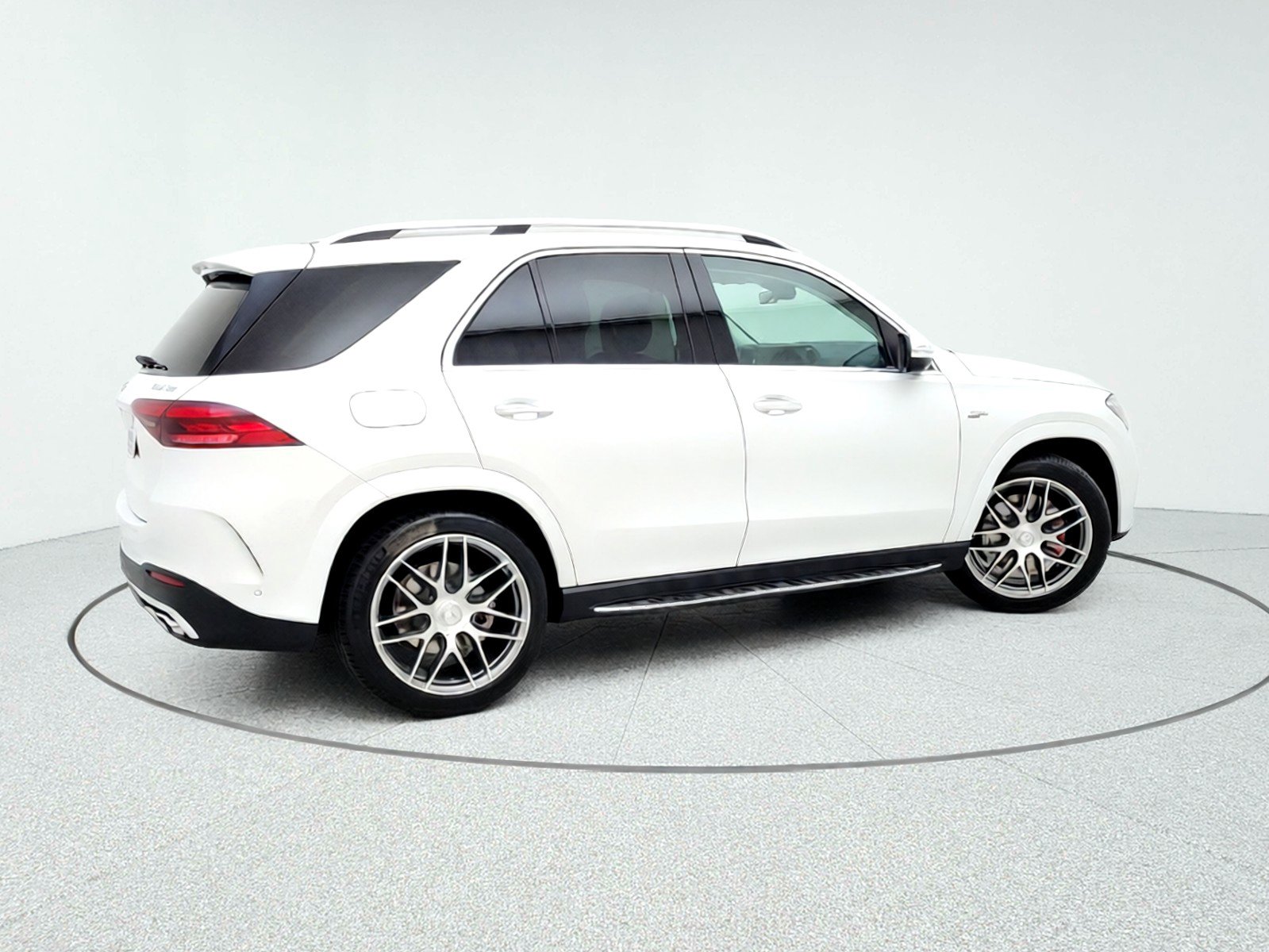 New 2026 Mercedes-Benz GLE 53 AMG 4MATIC image 9