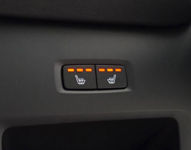 Certified 2025 Volvo XC60 B5 Plus image 16