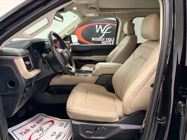 Used 2024 Ford Expedition Limited image 12