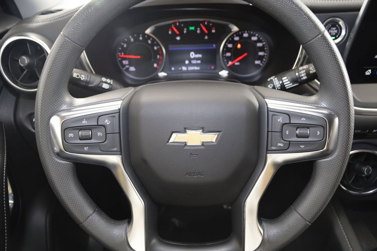 Used 2024 Chevrolet Blazer LT w/ Convenience Package FWD image 35