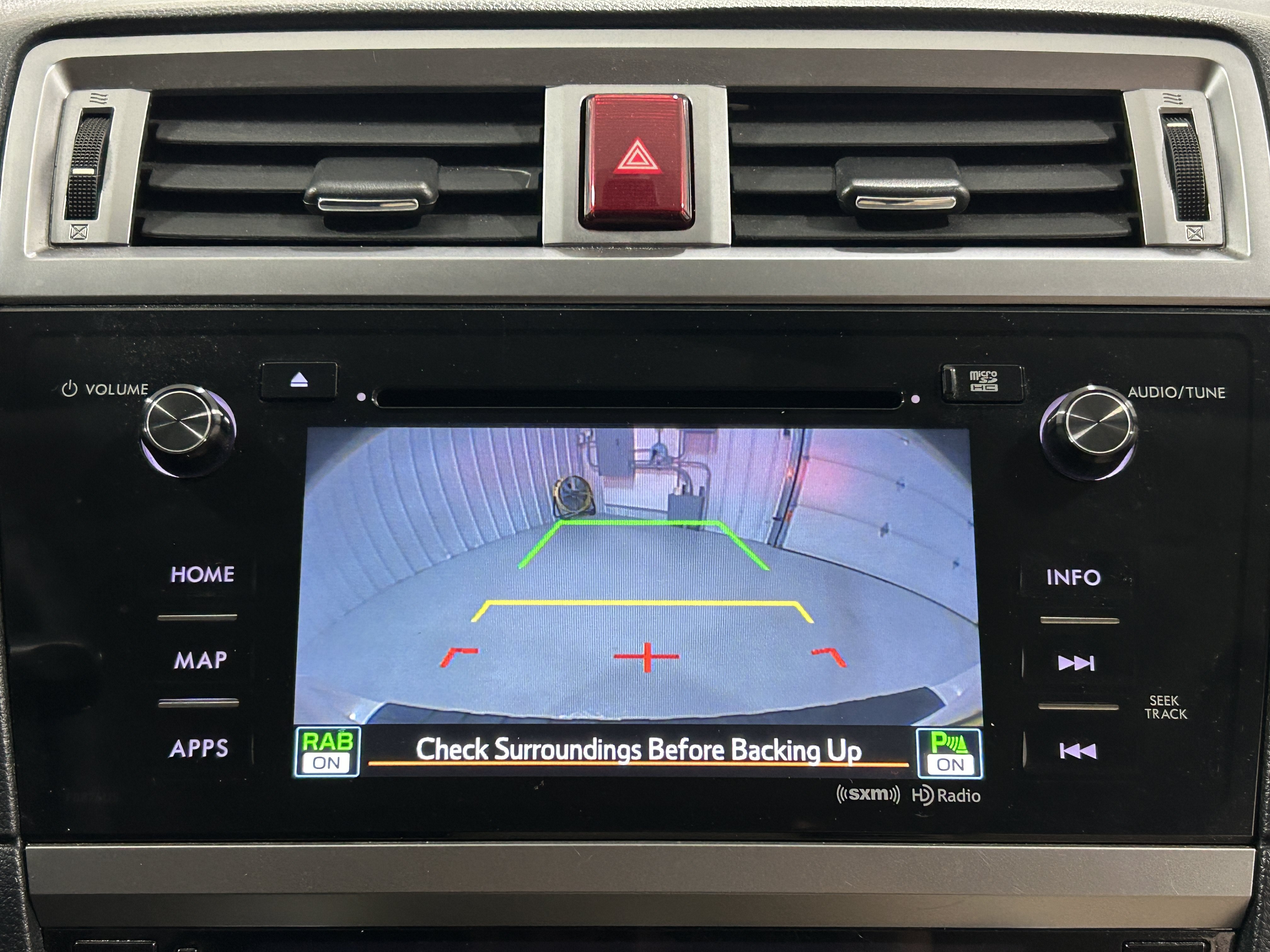 Used 2017 Subaru Outback 2.5i Limited AWD/4WD image 8