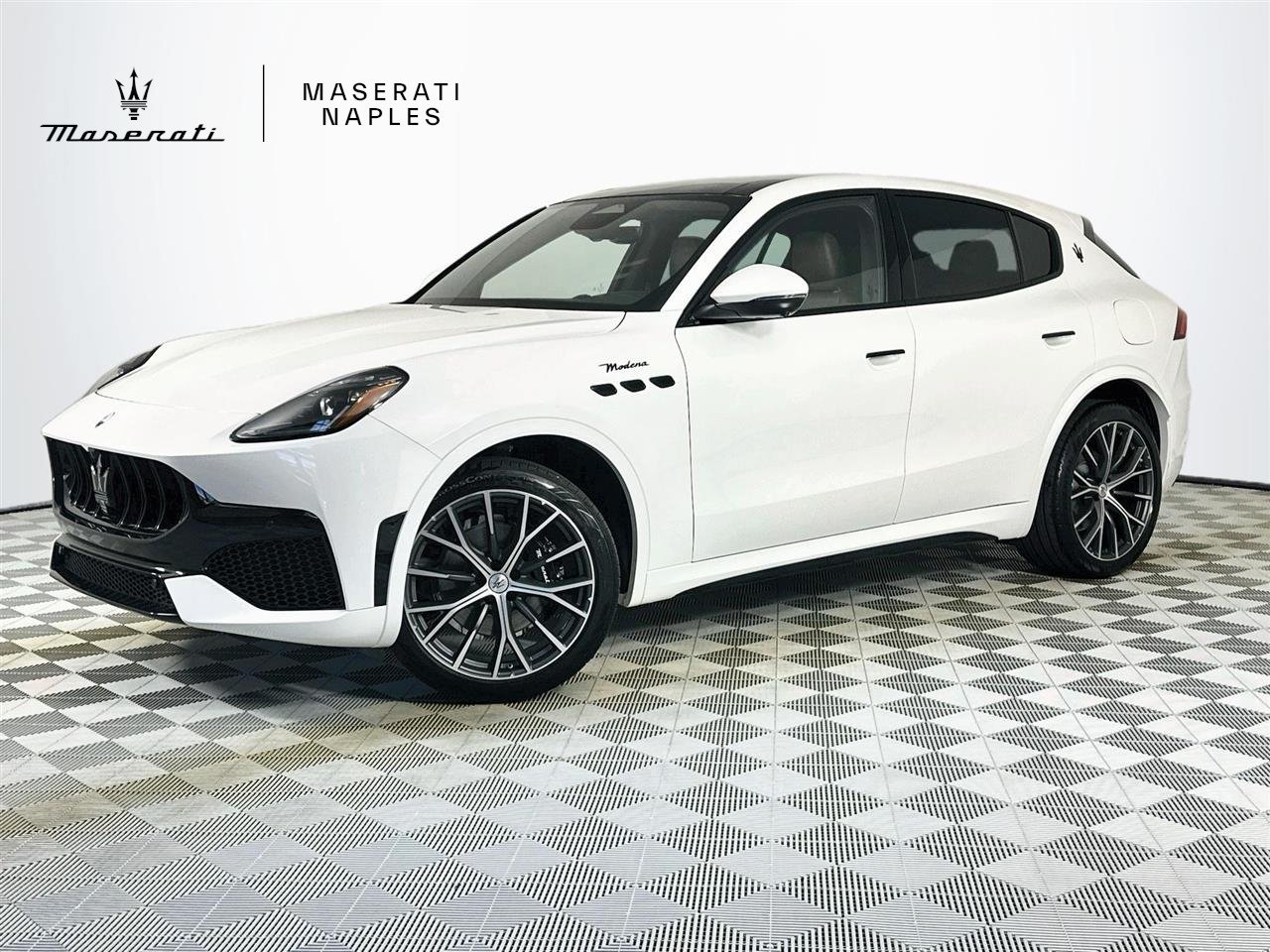 New 2027 Maserati Grecale Modena AWD/4WD image 1