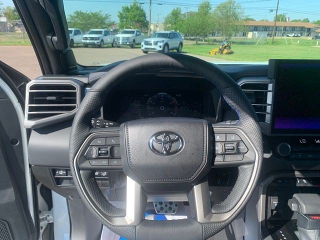 New 2026 Toyota Tundra Platinum w/ TRD Off-Road Package AWD/4WD image 16