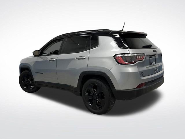 Used 2021 Jeep Compass Latitude image 3