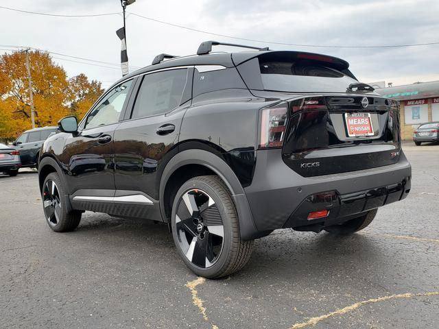 New 2026 Nissan Kicks SR w/ SR Premium Package AWD/4WD image 4