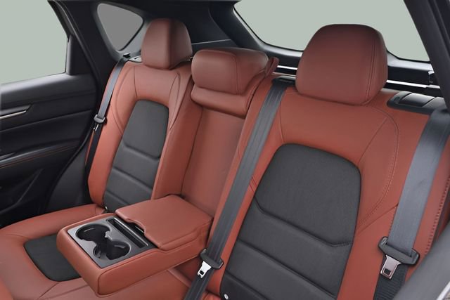 Used 2025 MAZDA CX-5 Carbon Edition image 15