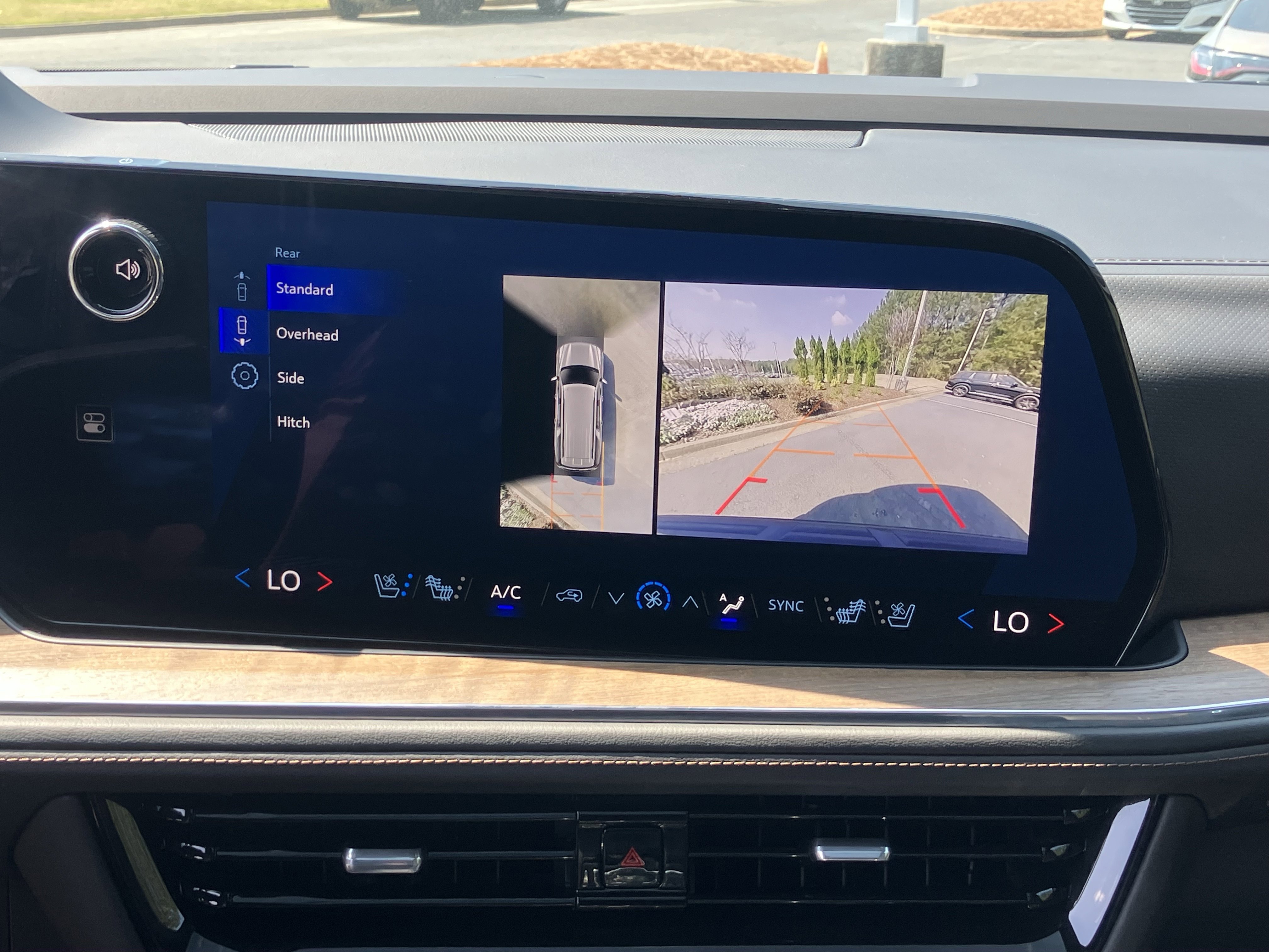 Used 2025 Chevrolet Suburban High Country w/ Sun And Tow Package image 29