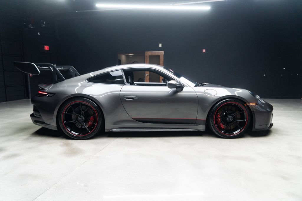 Used 2022 Porsche 911 GT3 RWD image 16