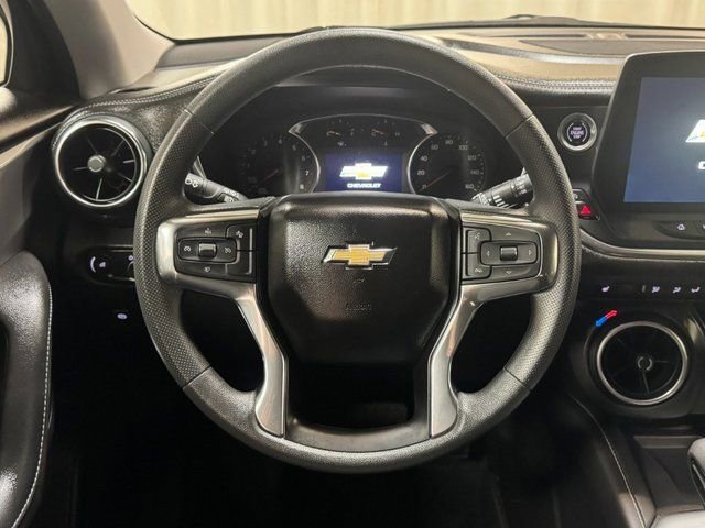 Used 2024 Chevrolet Blazer LT w/ Convenience Package image 28