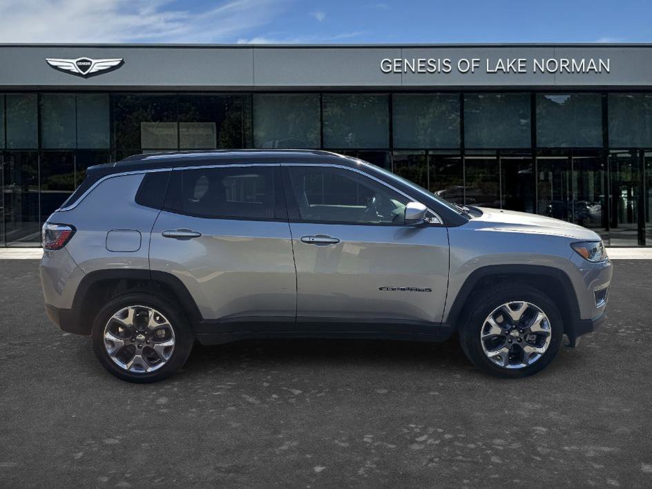 Used 2019 Jeep Compass Limited w/ Advanced Safety Group image 4