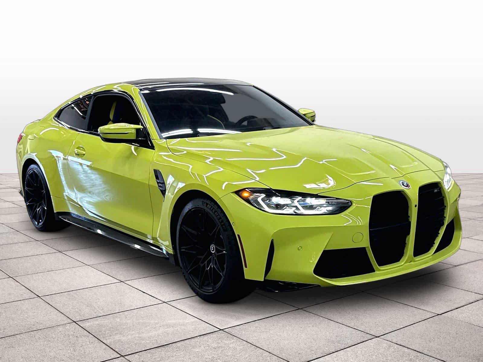 Used 2023 BMW M4 Coupe w/ Executive Package RWD image 2