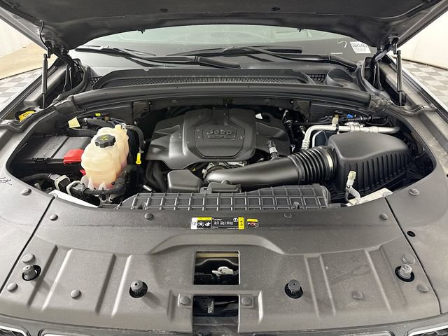 Used 2024 Jeep Grand Cherokee L Overland w/ Advanced Protech Group III image 31