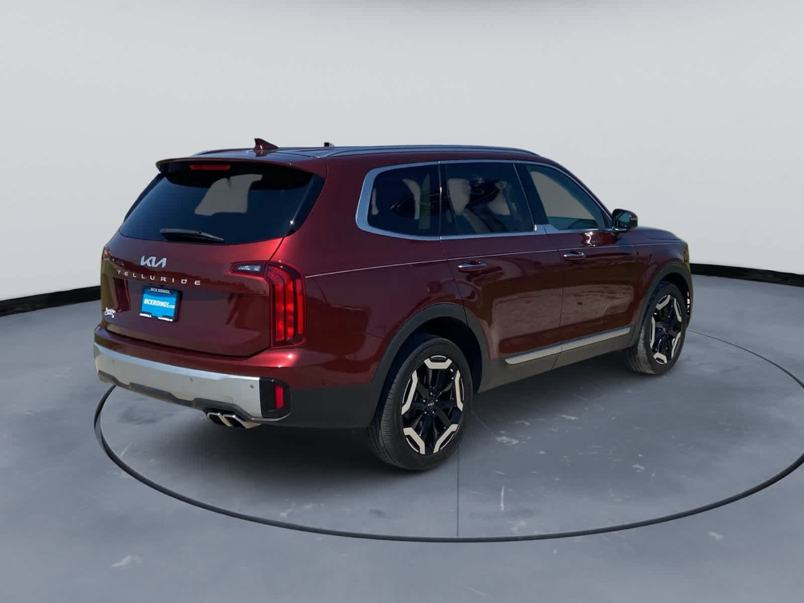 Used 2024 Kia Telluride S w/ S Sunroof Package FWD image 5