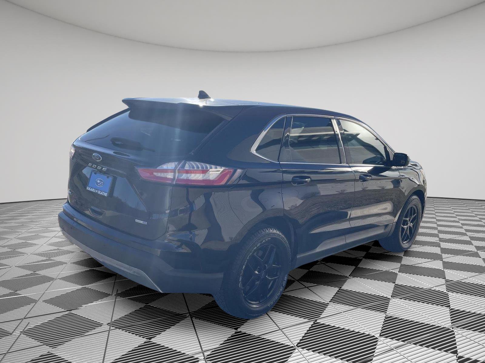 Used 2022 Ford Edge SEL image 7