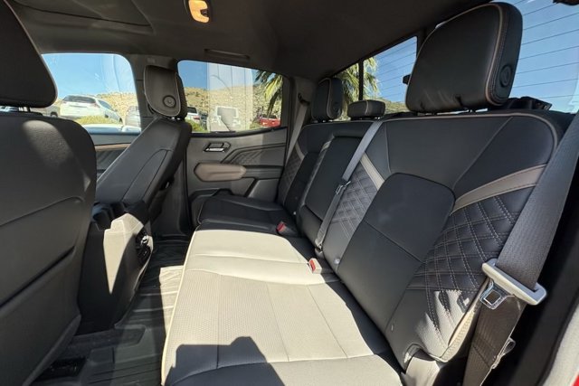 Used 2023 GMC Canyon Denali AWD/4WD image 10
