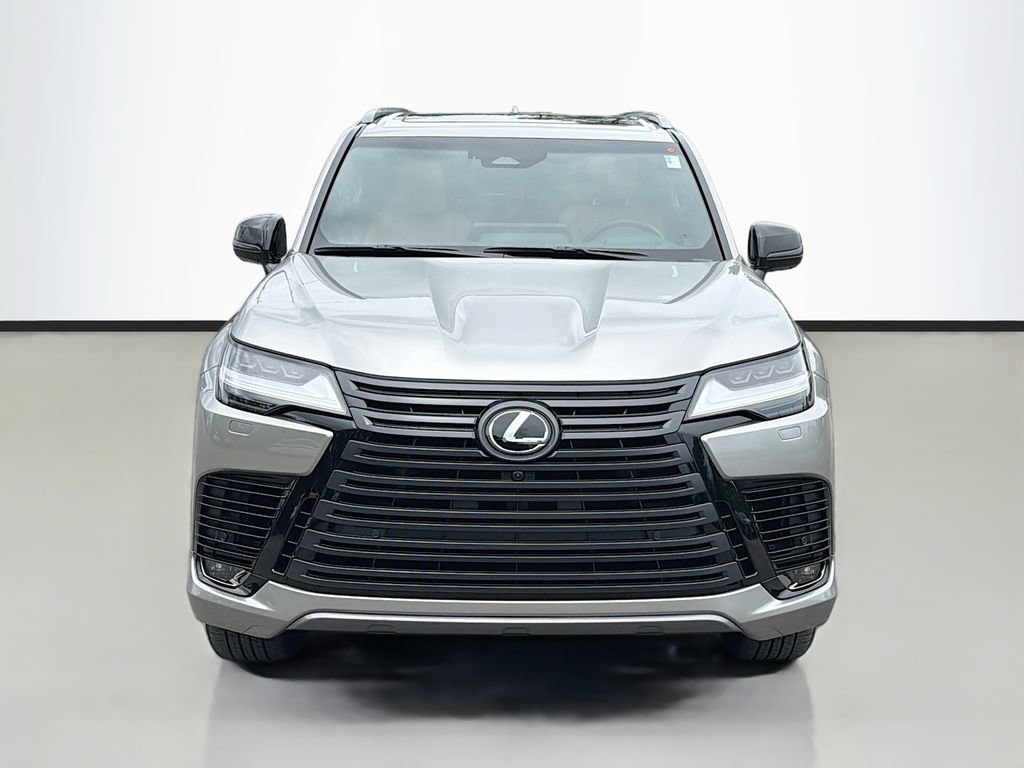 Used 2025 Lexus LX 600 4WD w/ Appearance Package image 2