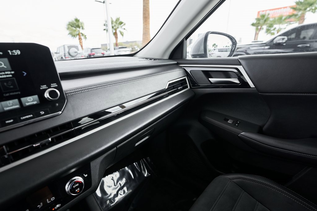 Used 2024 Mitsubishi Outlander SE image 56