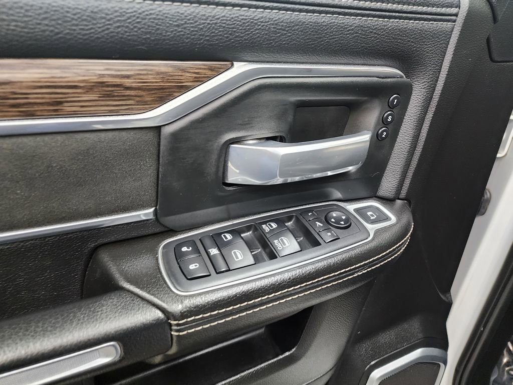 Used 2019 RAM 2500 Laramie image 10