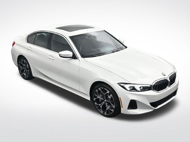 New 2026 BMW 330i xDrive Sedan w/ Premium Package AWD/4WD image 25