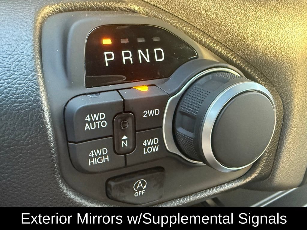 Used 2025 RAM 1500 Big Horn AWD/4WD image 18