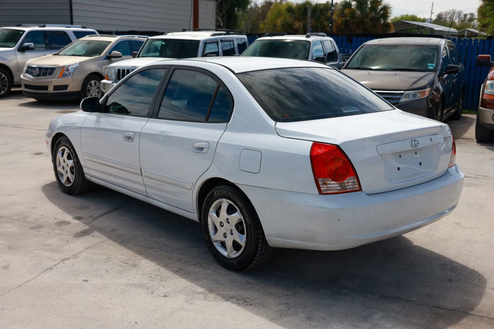 Used 2005 Hyundai Elantra GLS FWD image 4