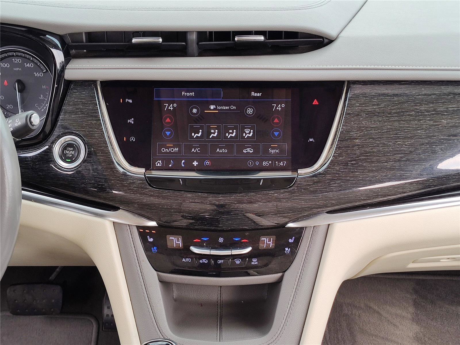 Used 2022 Cadillac XT6 Premium Luxury w/ Technology Package image 21