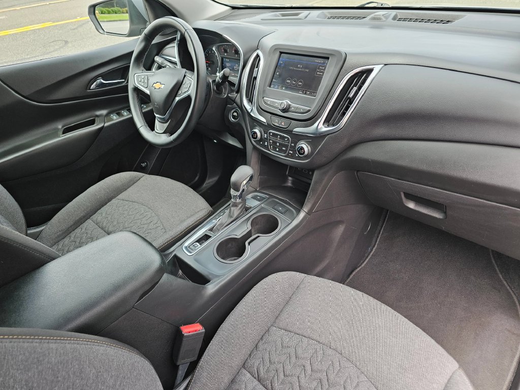 Used 2024 Chevrolet Equinox LT AWD/4WD image 12
