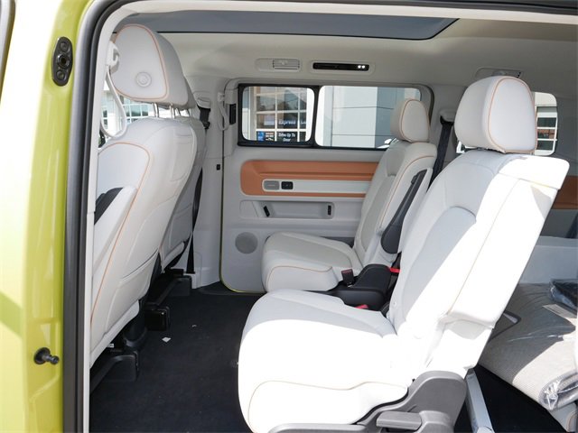 New 2025 Volkswagen ID. Buzz 1st Edition image 8