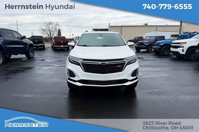Used 2022 Chevrolet Equinox RS image 2