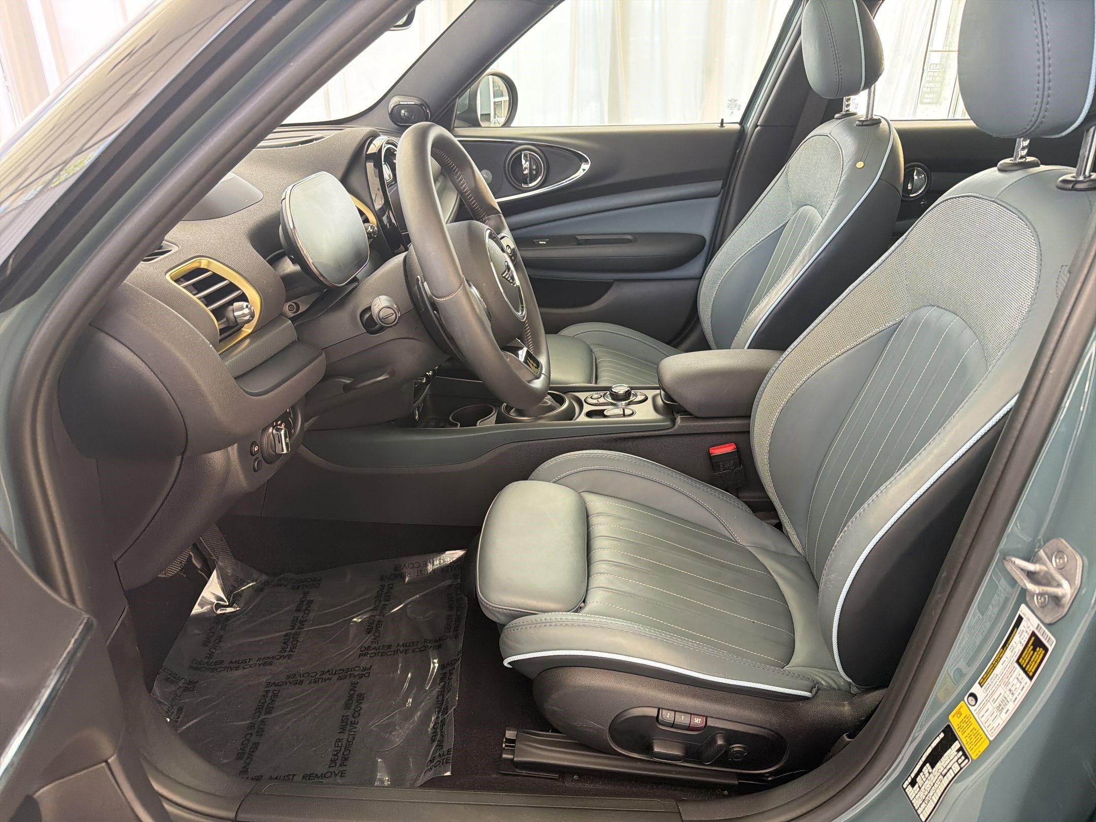 Certified 2024 MINI Cooper Clubman S w/ MINI Untold Edition image 5