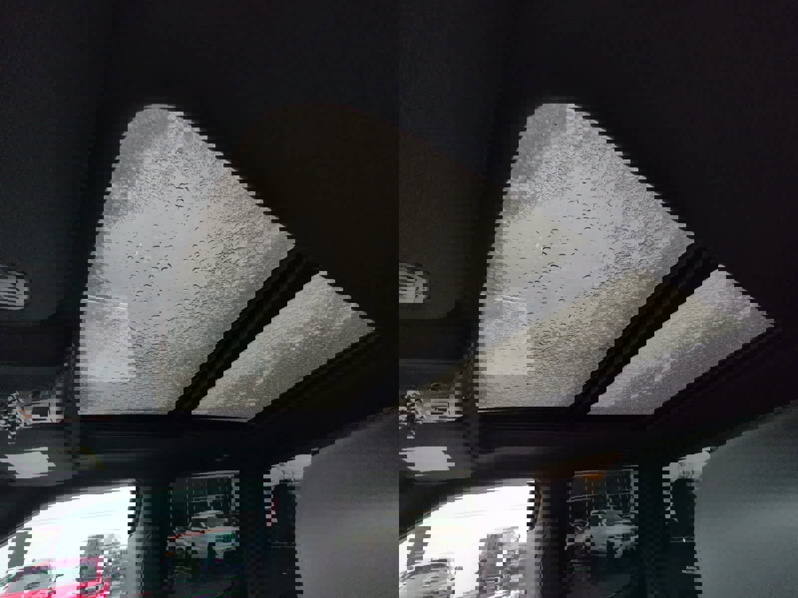 Used 2022 Ford F250 Platinum w/ Tremor Off-Road Package image 31