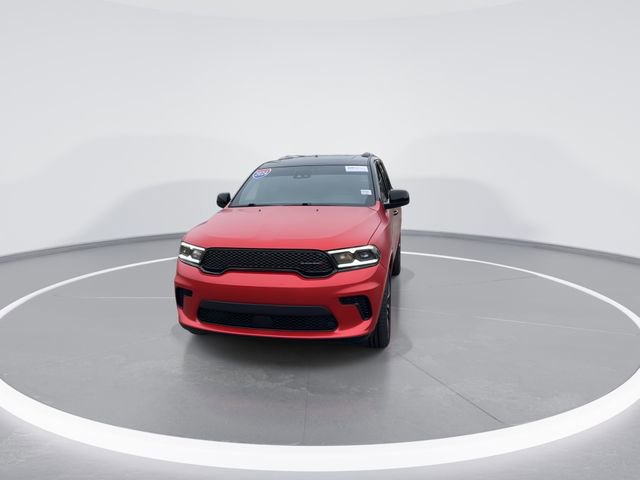 Used 2024 Dodge Durango SXT w/ SXT Blacktop Group image 2