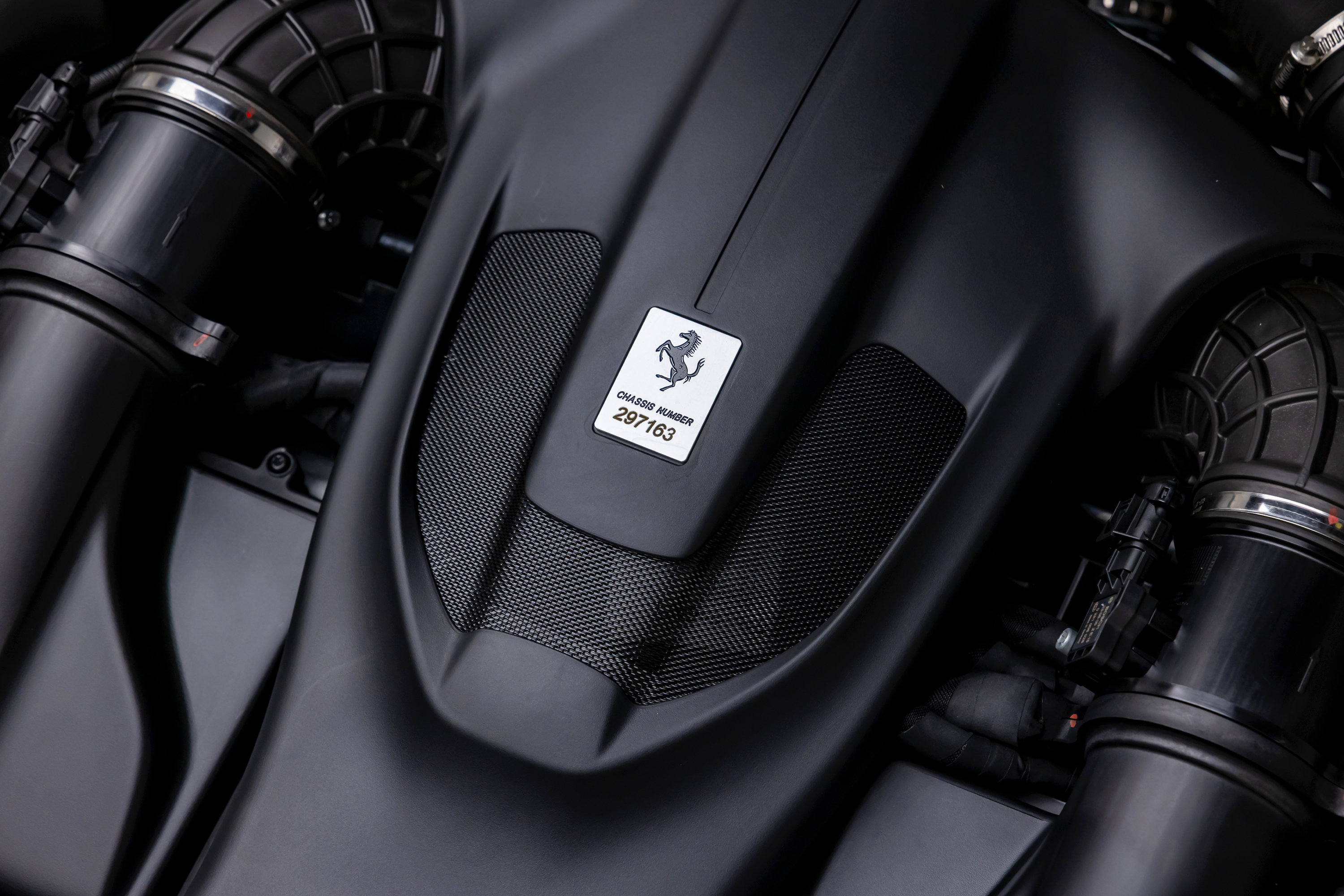 Certified 2023 Ferrari Portofino M RWD image 25