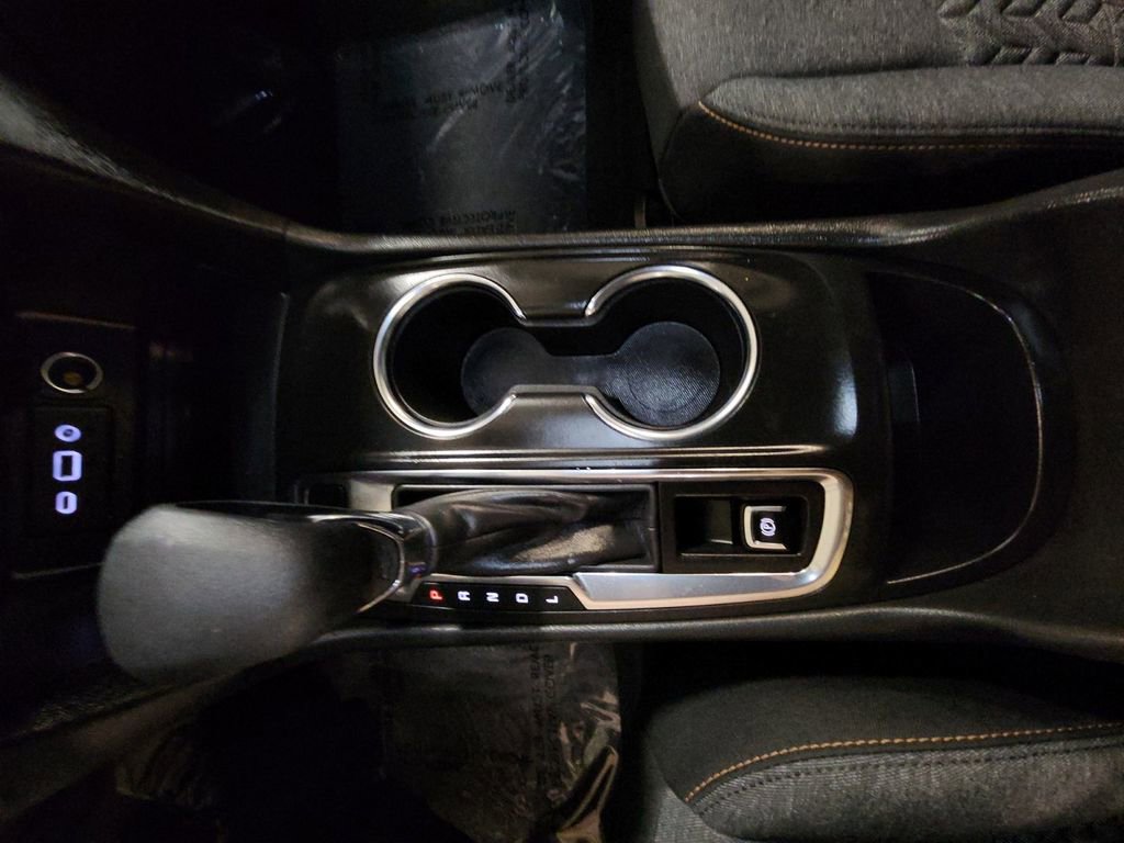 Used 2023 Chevrolet Equinox LT image 21