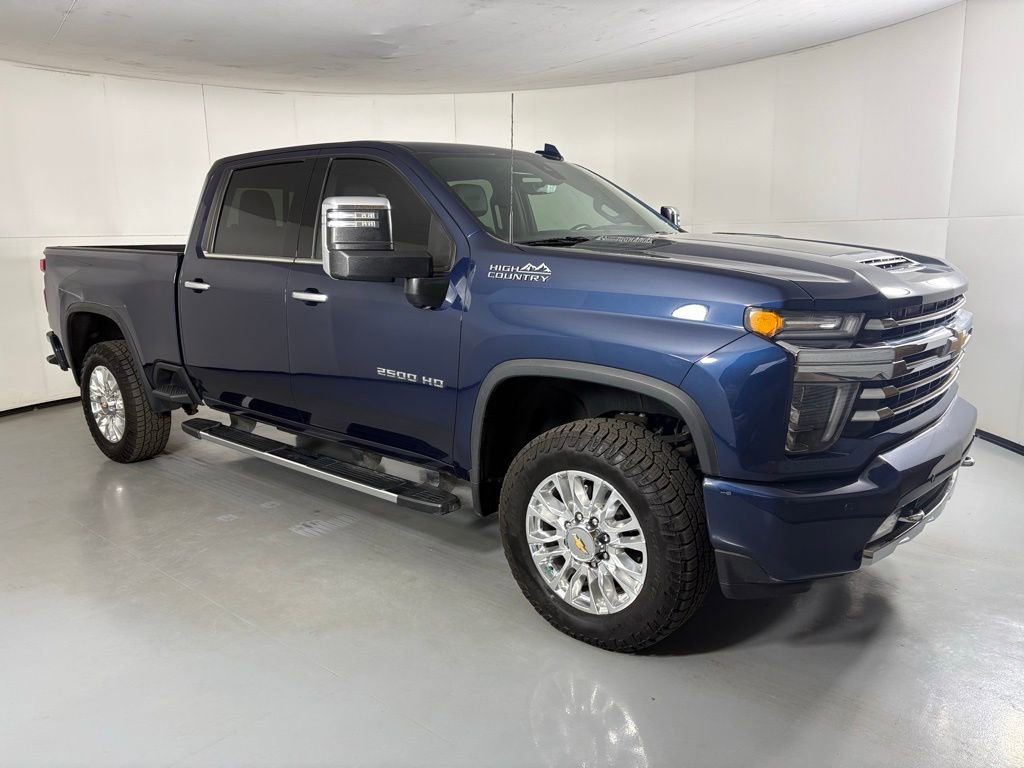 Used 2022 Chevrolet Silverado 2500 High Country w/ Z71 Off-Road Package image 2