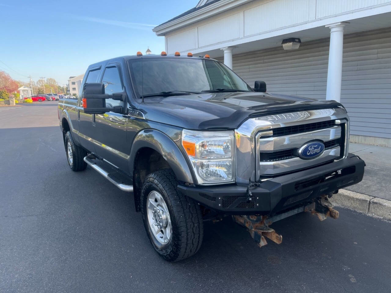 Used 2016 Ford F250 XLT w/ XLT Value Package AWD/4WD image 6