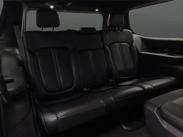 Used 2022 Jeep Grand Wagoneer Series I image 37