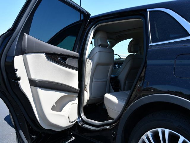 Used 2018 Lincoln MKX Reserve w/ Lincoln MKX Climate Package FWD image 19