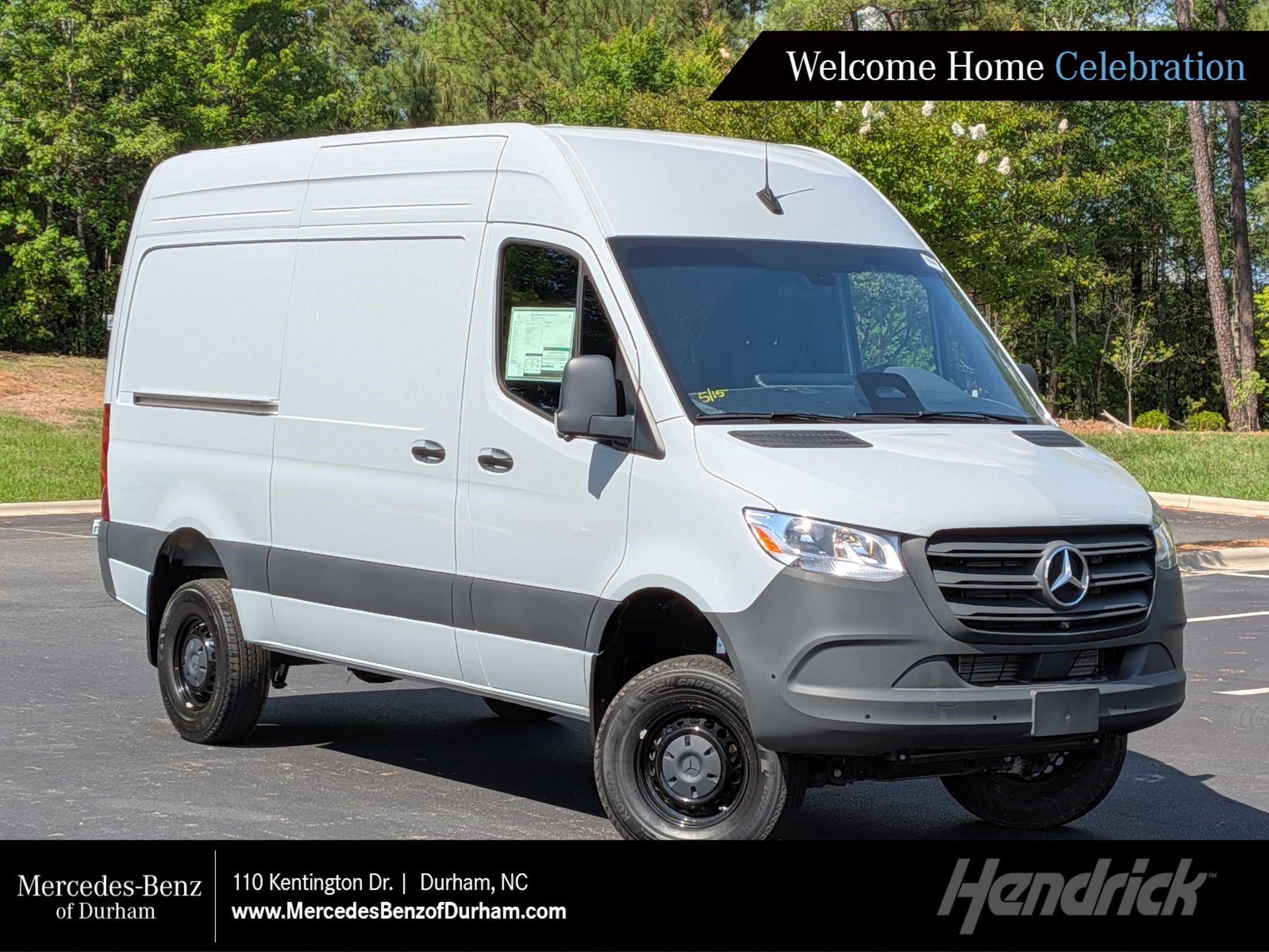 New 2025 Mercedes-Benz Sprinter 2500 image 1