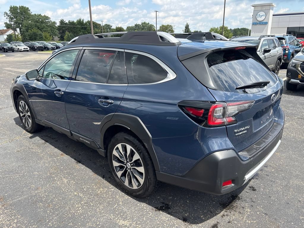 Used 2024 Subaru Outback Touring XT AWD/4WD image 5